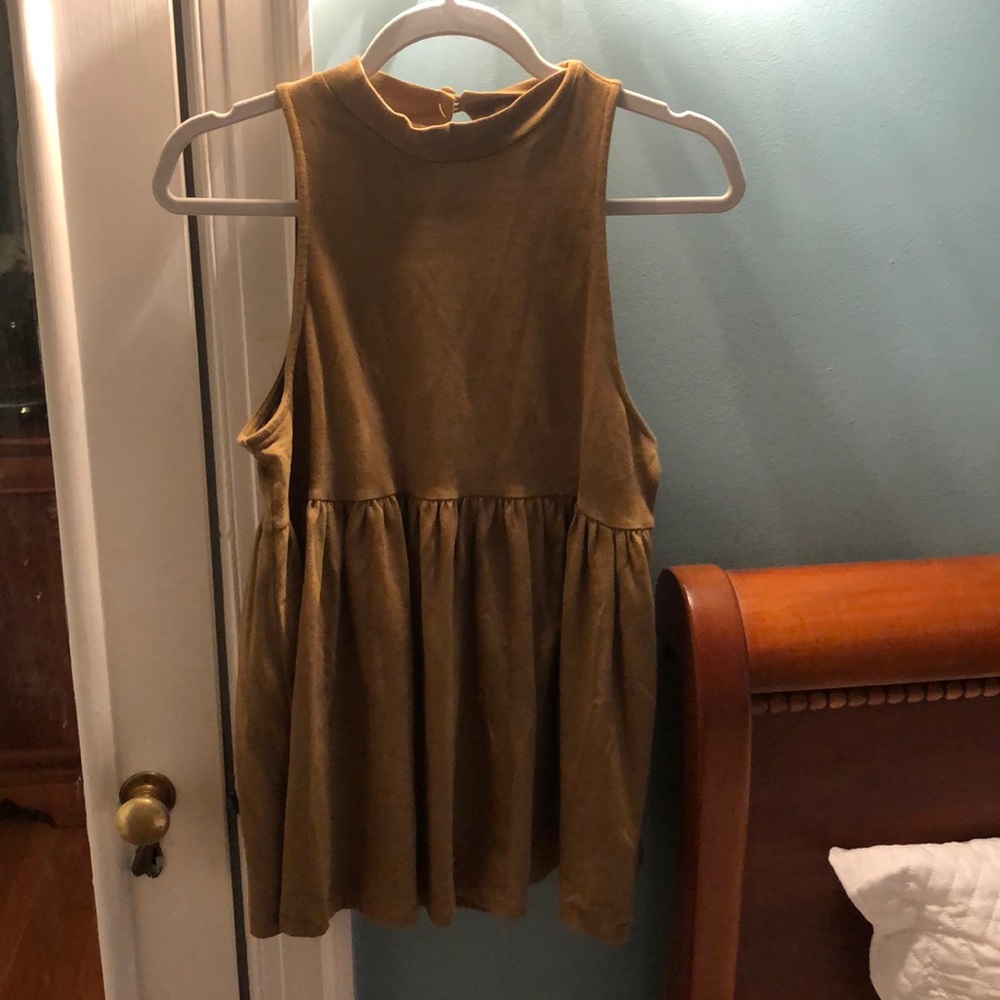 High neckline tank
